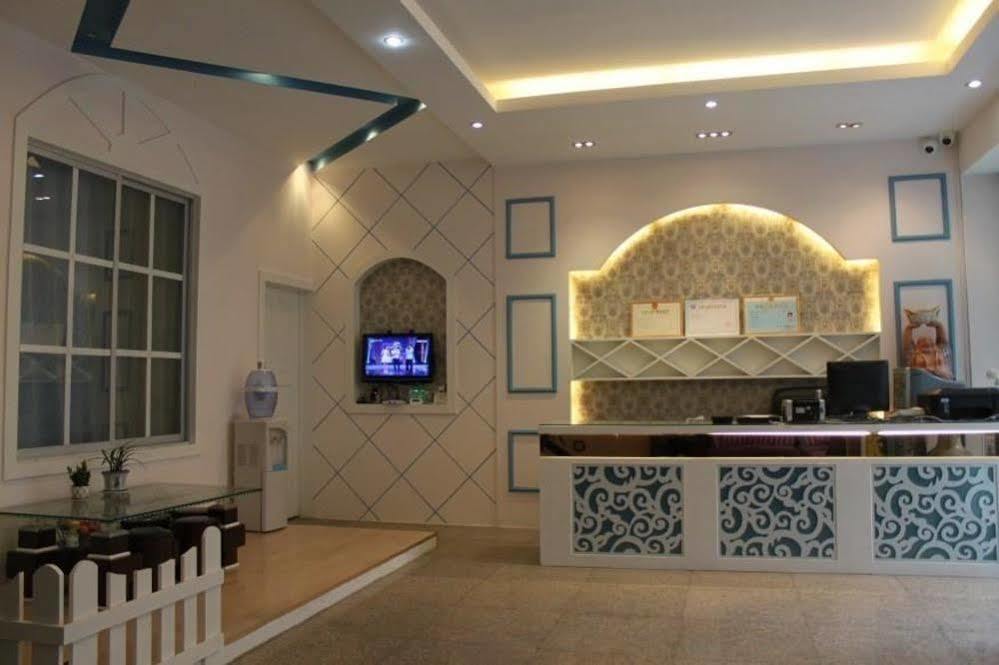 Yangshuo Romantic Inn Яншо Экстерьер фото